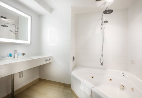 Amora Hotel Brisbane - Sunshine Coast Guide 16