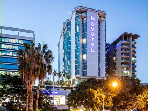Amora Hotel Brisbane - Sunshine Coast Guide 0