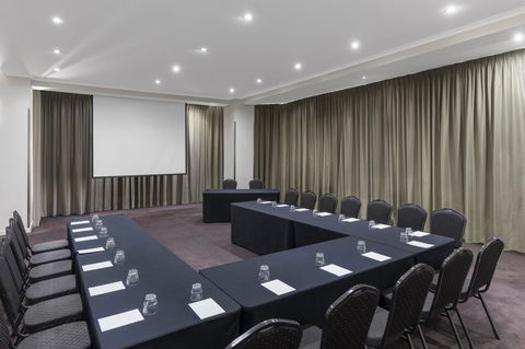 Vibe Hotel Gold Coast - Sunshine Coast Guide 36