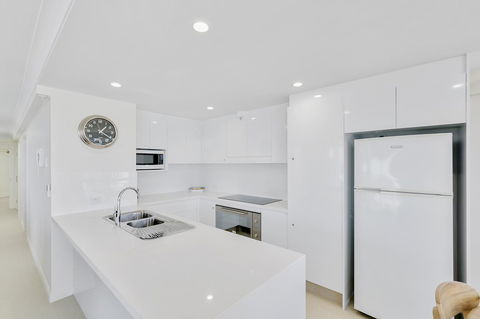 Moroccan Resort - HR Surfers Paradise - Sunshine Coast Guide 9