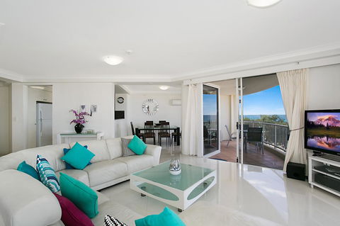 Moroccan Resort - HR Surfers Paradise - Sunshine Coast Guide 17