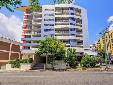 Tribeca Apartments - Sunshine Coast Guide 11