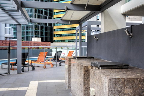 Evolution Apartments - Sunshine Coast Guide 6