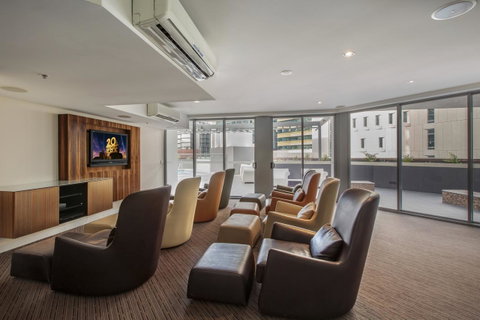 Evolution Apartments - Sunshine Coast Guide 4