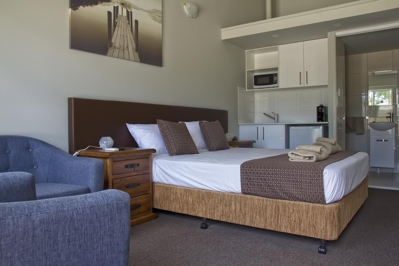 Dakabin QLD Sunshine Coast Guide