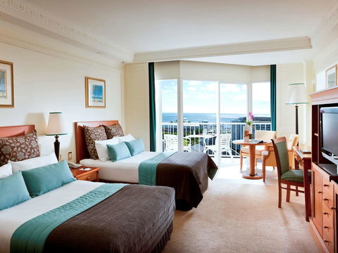 Pullman Cairns International - Sunshine Coast Guide 41