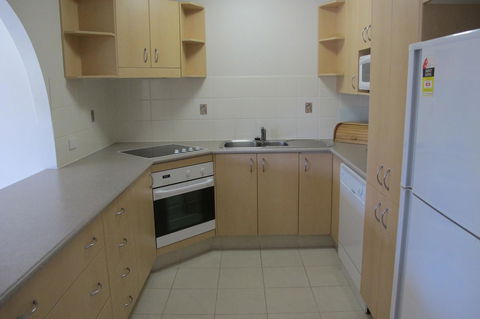 Grangewood Court Apartments - Sunshine Coast Guide 28