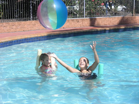 Grangewood Court Apartments - Sunshine Coast Guide 5