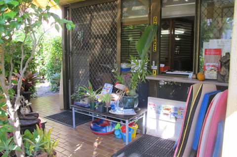Grangewood Court Apartments - Sunshine Coast Guide 16