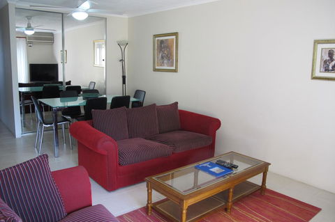 Grangewood Court Apartments - Sunshine Coast Guide 32
