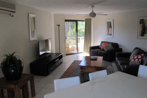 Grangewood Court Apartments - Sunshine Coast Guide 13