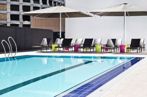 Hilton Brisbane - Sunshine Coast Guide 1