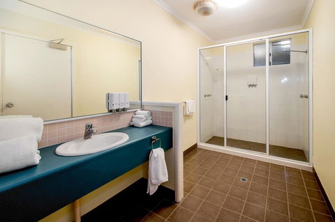 White Lace Motor Inn - Sunshine Coast Guide 17