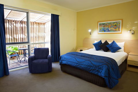 White Lace Motor Inn - Sunshine Coast Guide 8