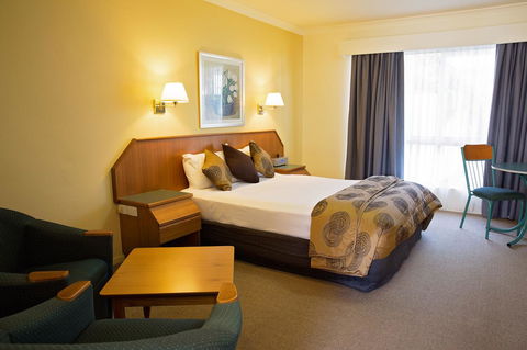 White Lace Motor Inn - Sunshine Coast Guide 10