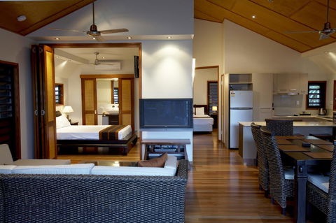 Pure Magnetic Villa 5 - Sunshine Coast Guide 9