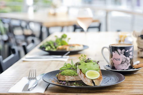 The Metropolitan Spring Hill - Sunshine Coast Guide 1