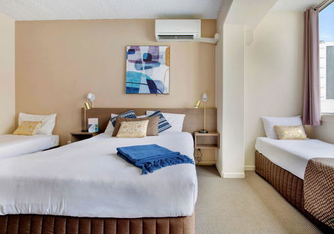 The Metropolitan Spring Hill - Sunshine Coast Guide 14