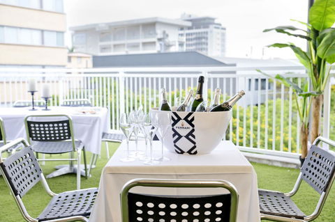 The Metropolitan Spring Hill - Sunshine Coast Guide 32