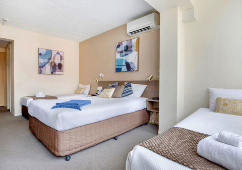 The Metropolitan Spring Hill - Sunshine Coast Guide 15