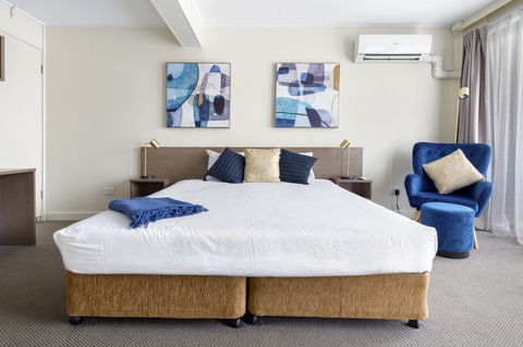 The Metropolitan Spring Hill - Sunshine Coast Guide 25
