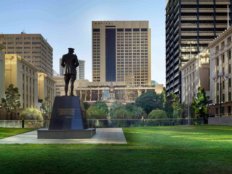 Sofitel Brisbane Central - Sunshine Coast Guide 0