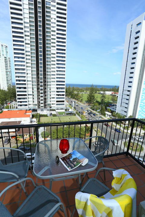 Neptune Resort - Sunshine Coast Guide 15