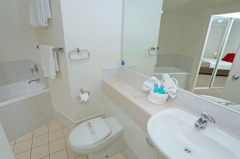 Neptune Resort - Sunshine Coast Guide 37