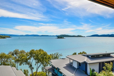 Shorelines Apartments On Hamilton Island By HIHA - Sunshine Coast Guide 6
