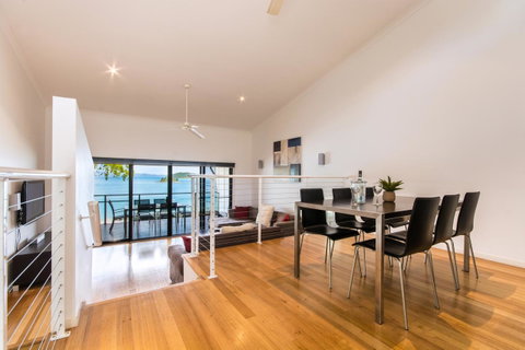 Shorelines Apartments On Hamilton Island By HIHA - Sunshine Coast Guide 12