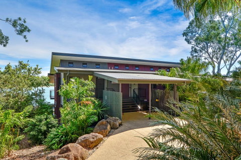 Shorelines Apartments On Hamilton Island By HIHA - Sunshine Coast Guide 7