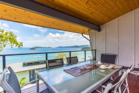 Shorelines Apartments On Hamilton Island By HIHA - Sunshine Coast Guide 1
