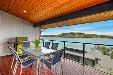 Shorelines Apartments On Hamilton Island By HIHA - Sunshine Coast Guide 0