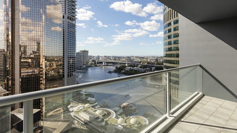 Oaks Brisbane On Felix Suites - Sunshine Coast Guide 12