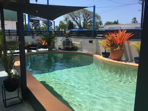 Black Marlin Motel - Sunshine Coast Guide 26