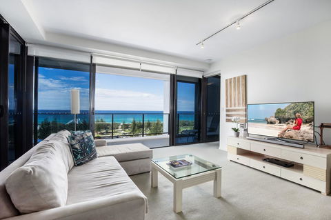 Ultra Broadbeach - Sunshine Coast Guide 38