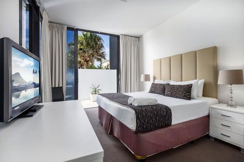 Ultra Broadbeach - Sunshine Coast Guide 22