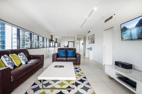 Ultra Broadbeach - Sunshine Coast Guide 10