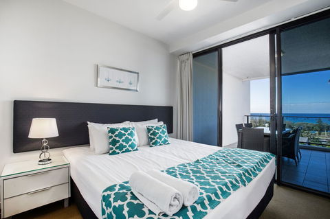 Ultra Broadbeach - Sunshine Coast Guide 42