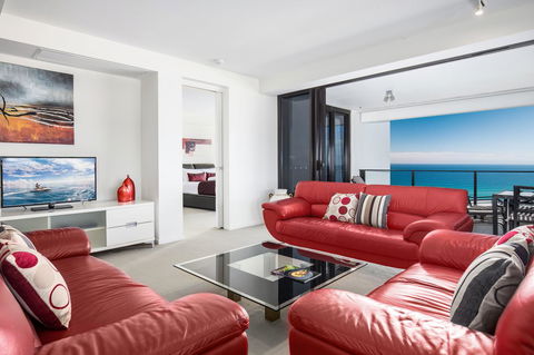 Ultra Broadbeach - Sunshine Coast Guide 17