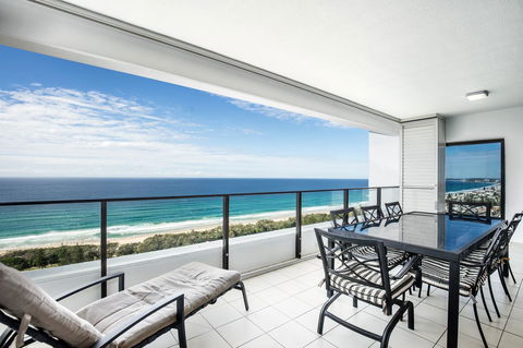 Ultra Broadbeach - Sunshine Coast Guide 15