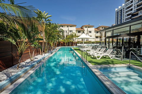 Ultra Broadbeach - Sunshine Coast Guide 5