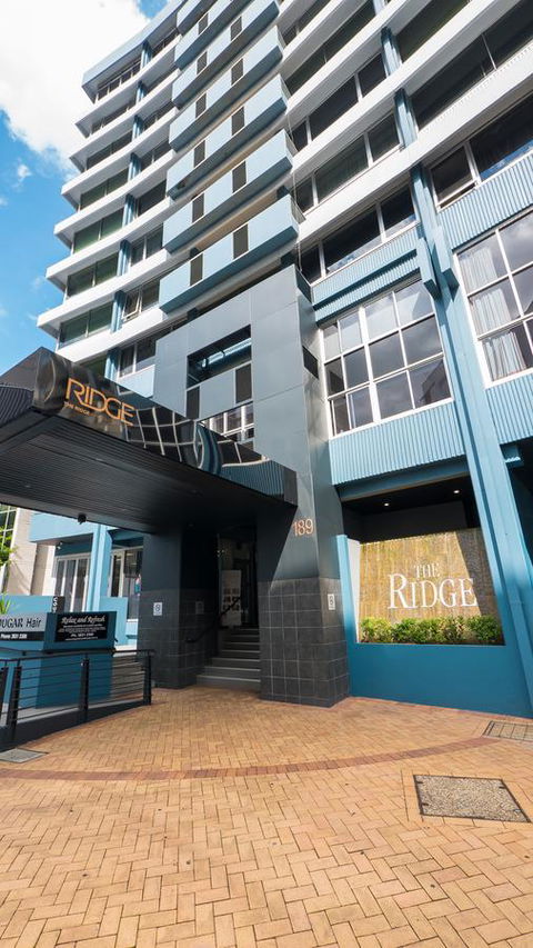 Ridge Apartment Hotel - Sunshine Coast Guide 5