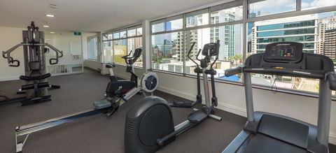 Ridge Apartment Hotel - Sunshine Coast Guide 4