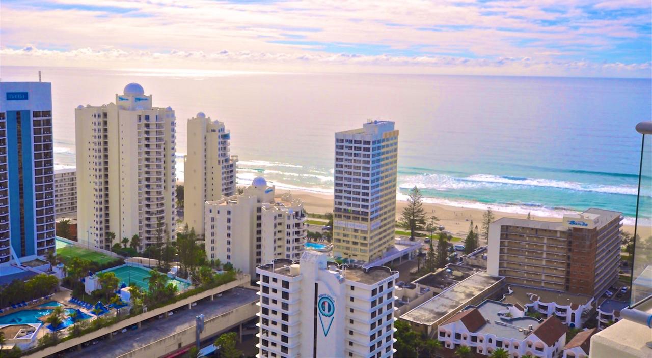 Surfers Paradise QLD Sunshine Coast Guide