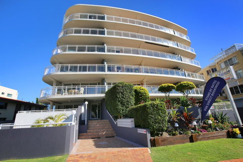 Belvedere Apartments - Sunshine Coast Guide 0