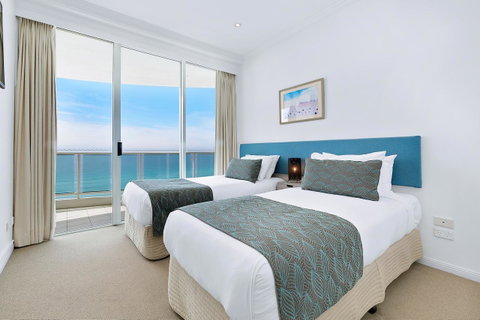Pacific Views Resort - Sunshine Coast Guide 12