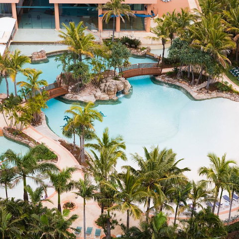 Mantra Crown Towers - Sunshine Coast Guide 6
