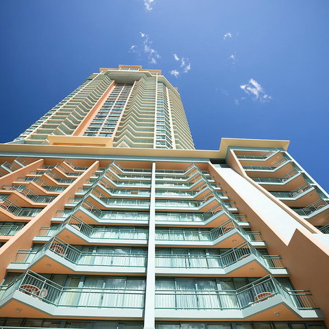 Mantra Crown Towers - Sunshine Coast Guide 15