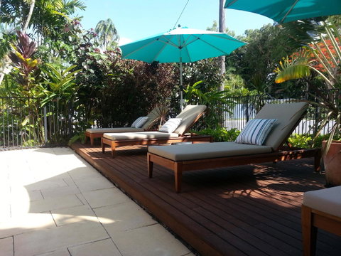 Clifton Sands Holiday Units - Sunshine Coast Guide 6